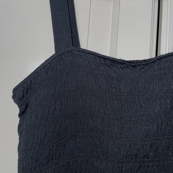 American Eagle Ruffle Square Neck Tank - Picture 2 of 4